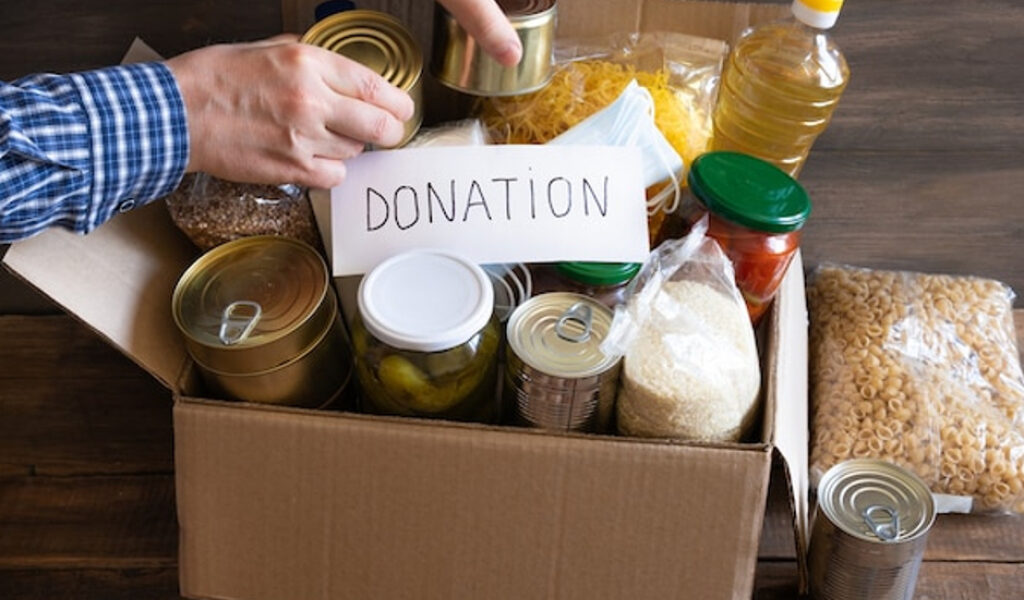 Recolectan ayuda en Miami para afectados por el huracán Melissa en Jamaica