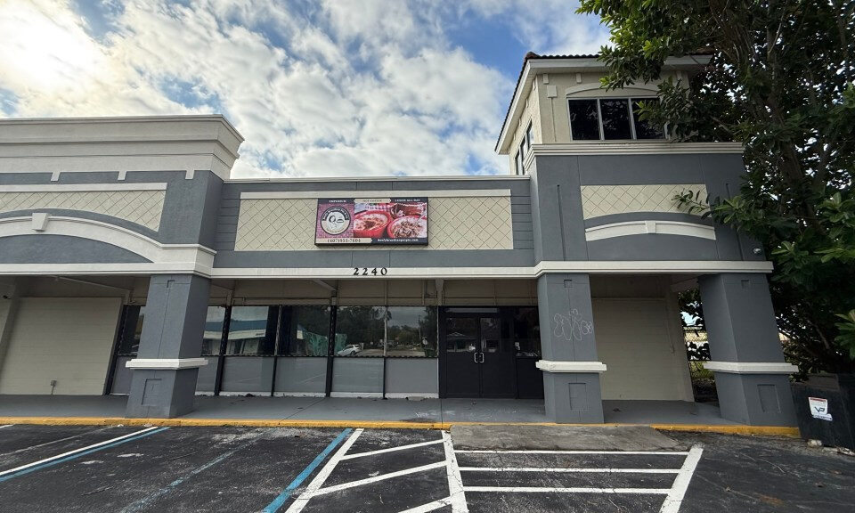 Se retrasa la reapertura de Austin’s Coffee en Winter Park debido a problemas sépticos