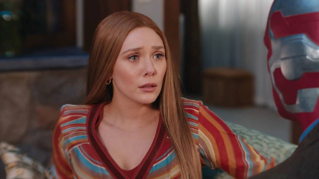 Elizabeth Olsen como Wanda Maximoff en la serie 'Bruja Escarlata y Visión'