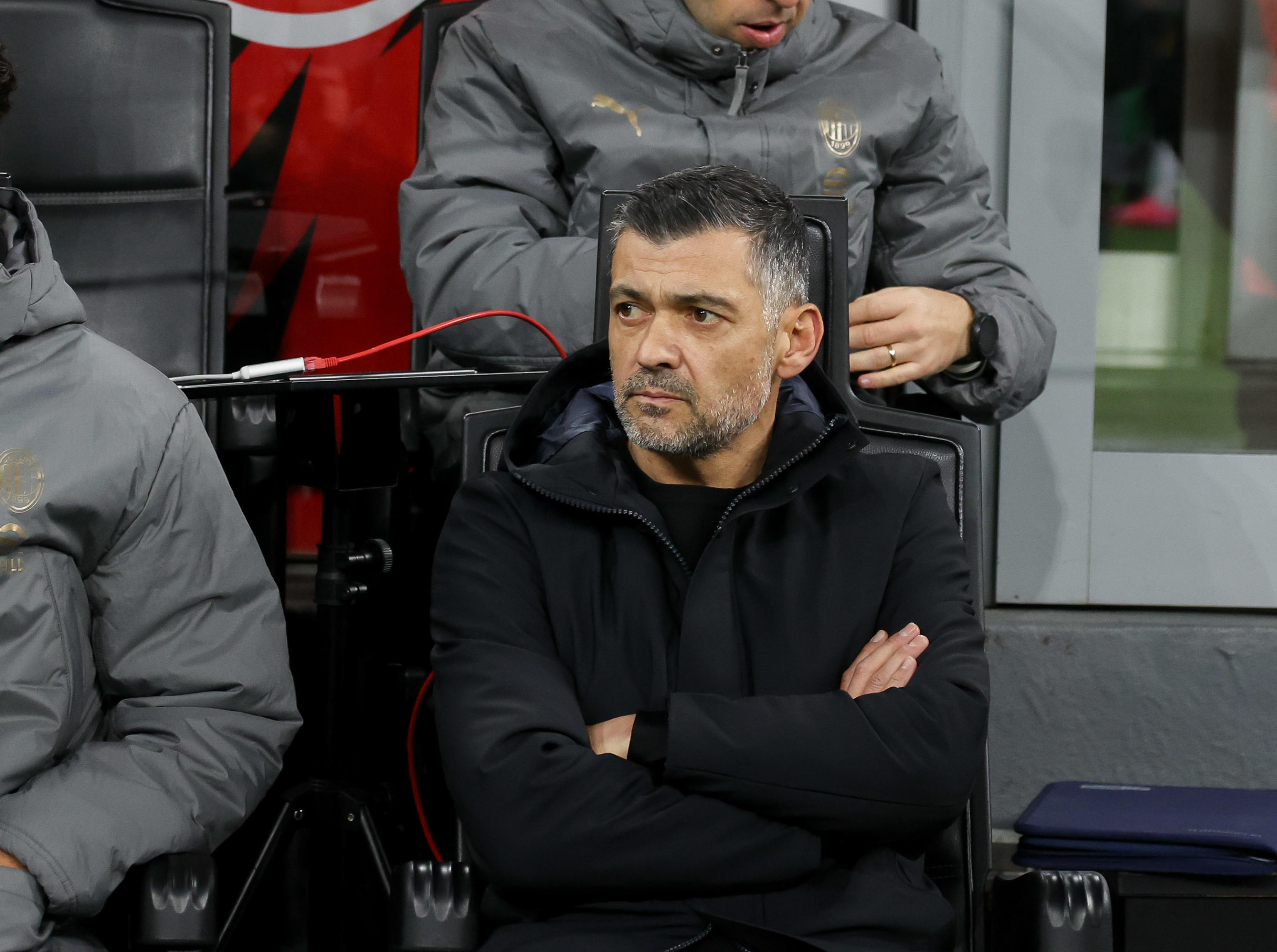 MILAN (Italy), 15/02/2025.- AC Milan's coach Sergio Conceicao looks on ahead of the Italian Serie A soccer match between AC Milan and Hellas Verona FC in Milan, Italy, 15 February 2025. (Italia) EFE/EPA/ROBERTO BREGANI