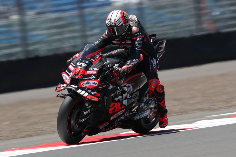 Bezzecchi lidera la Práctica de Indonesia con Márquez fuera de la Q2 tras dos caídas