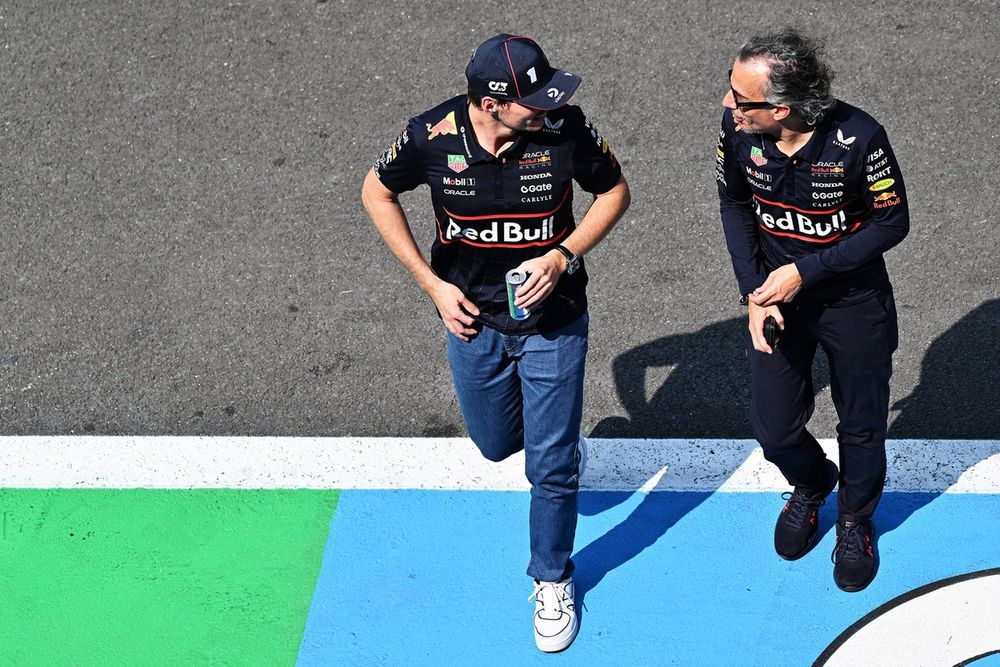 Verstappen señala una