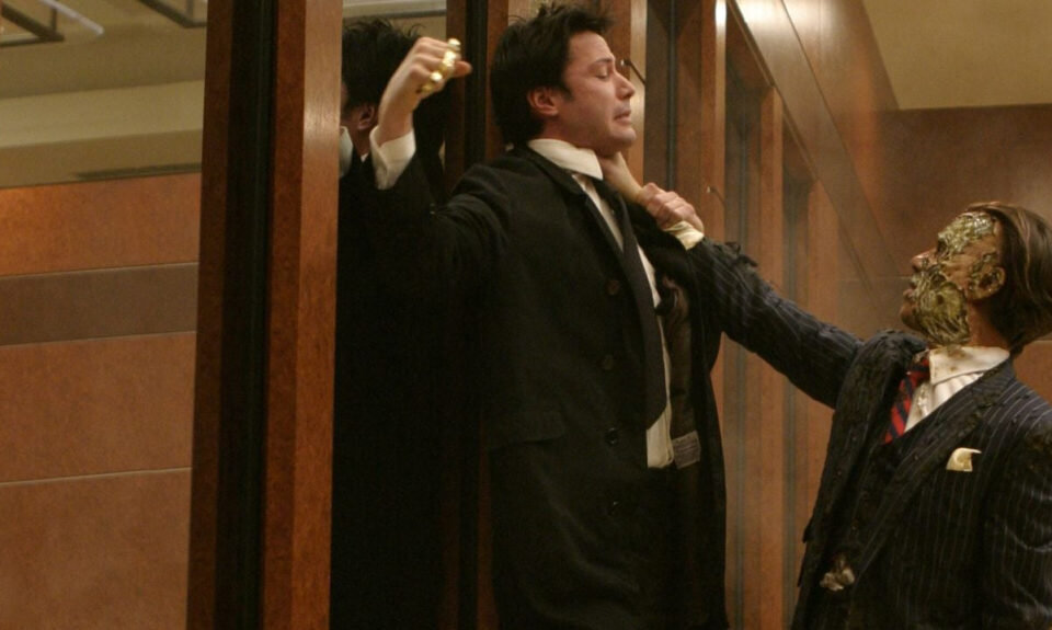 He visto ‘Constantine’ 20 veces y nunca me había fijado en que en este momento exacto predice lo que va a pasar justo después