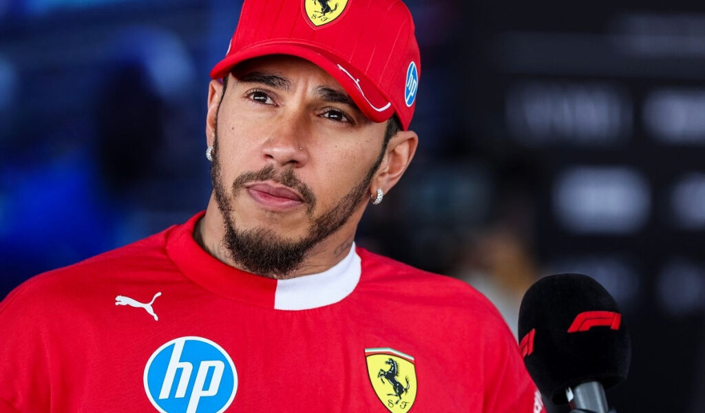 Hamilton no culpa a los aficionados por esperar más en su año debut con Ferrari F1