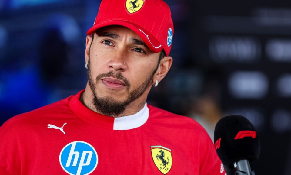 Hamilton no culpa a los aficionados por esperar más en su año debut con Ferrari F1
