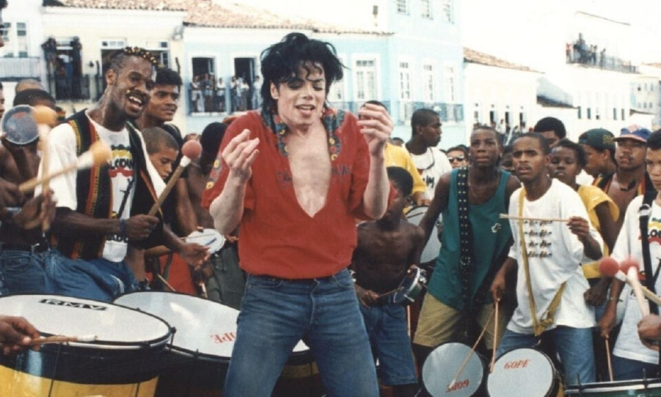 Michael Jackson quiso rodar en Rio de Janeiro, pero las autoridades no le dejaban. Tuvo que negociar con traficantes de droga