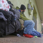 Los refugios para personas sin hogar en Florida Central se preparan para una ráfaga de frío sin precedentes