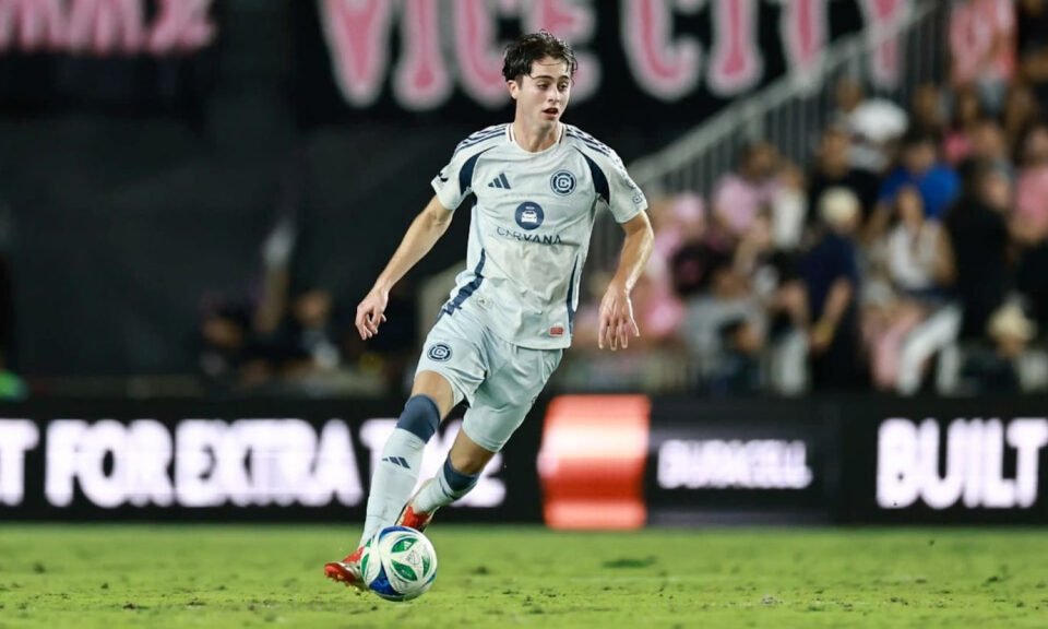 América y Monterrey ‘levantan’ la mano por Brian Gutiérrez