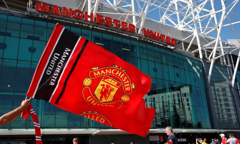 Escándalo en el fútbol inglés: inhabilitan al exabogado de Cristiano