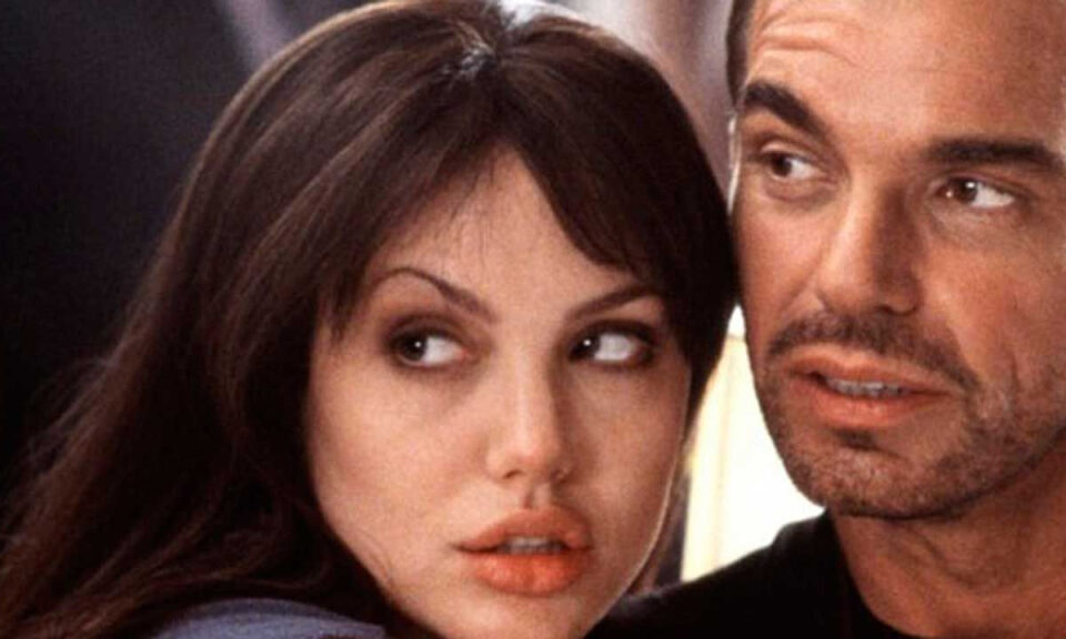 Billy Bob Thornton cree que el asunto del collar con viales de sangre junto a Angelina Jolie se sacó de contexto: «Literalmente era una gota de sangre»