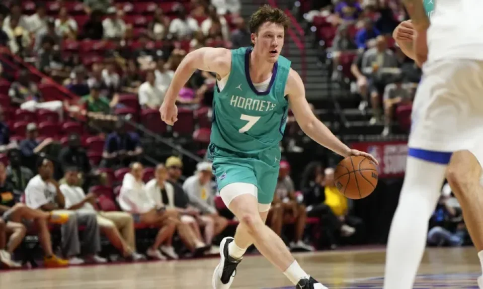 Kon Knueppel, el rookie de Charlotte Hornets con la eficiencia de Larry Bird | Sporting News Argentina