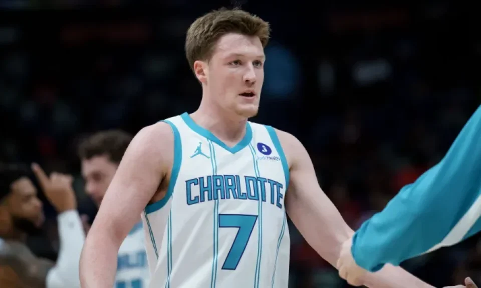 Sigue encendido: Kon Knueppel consiguió un récord histórico para la NBA | Sporting News Argentina