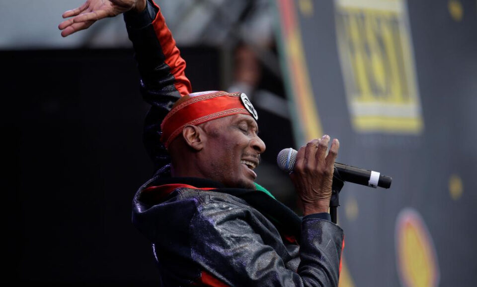 Jimmy Cliff, gigante del reggae y estrella de la histórica película ‘The Harder They Come’, muere a los 81 años