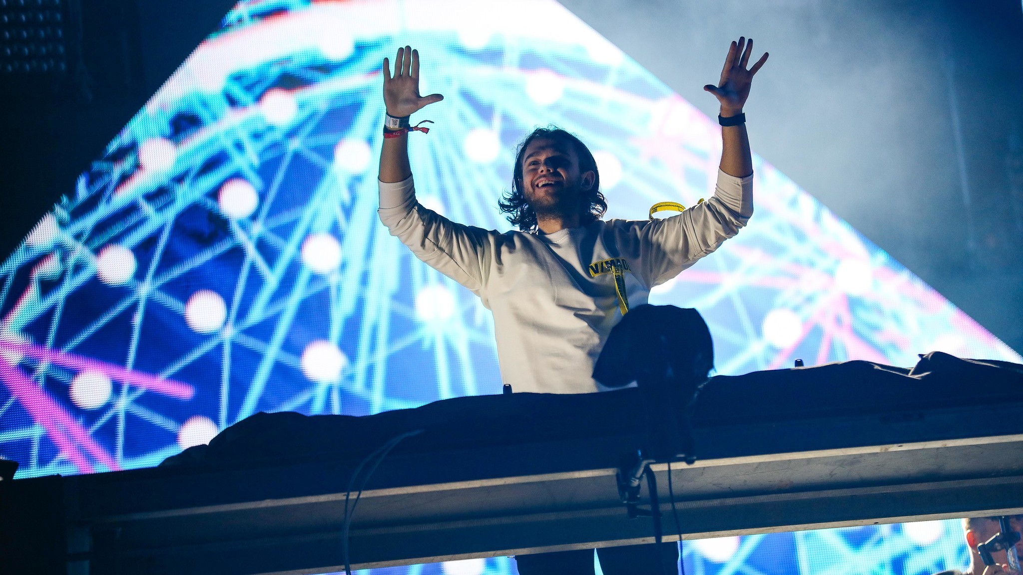 Zedd se presenta frente a cientos de miles de personas durante el Ultra Music Festival en 2019. El productor musical es uno de los artistas más destacados en EDC Orlando 2025. (Jennifer Lett/South Florida Sun Sentinel)