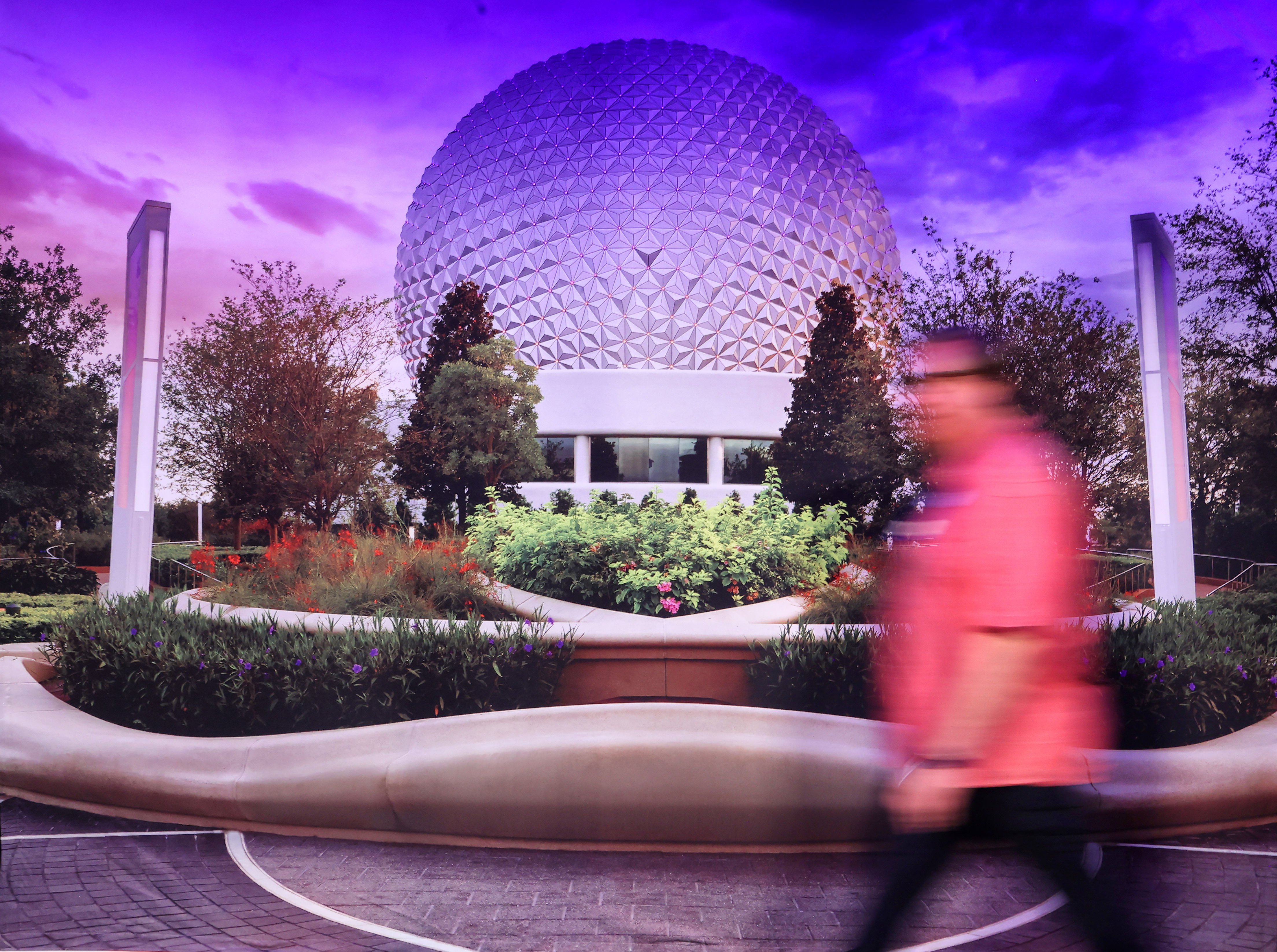 Un mural en exhibición durante una vista previa de los platos destacados en el Festival Internacional de Comida y Vino de Epcot 2025, el jueves 21 de agosto de 2025. El festival, que presenta bocadillos y bebidas de más de 35 quioscos del mercado global, comienza el 28 de agosto y se extenderá hasta el 22 de noviembre. (Joe Burbank/Orlando Sentinel)