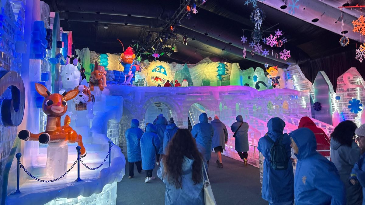 ICE! Featuring Rudolph the Red-Nosed Reindeer es una de las experiencias más atractivas de Gaylord Palms.