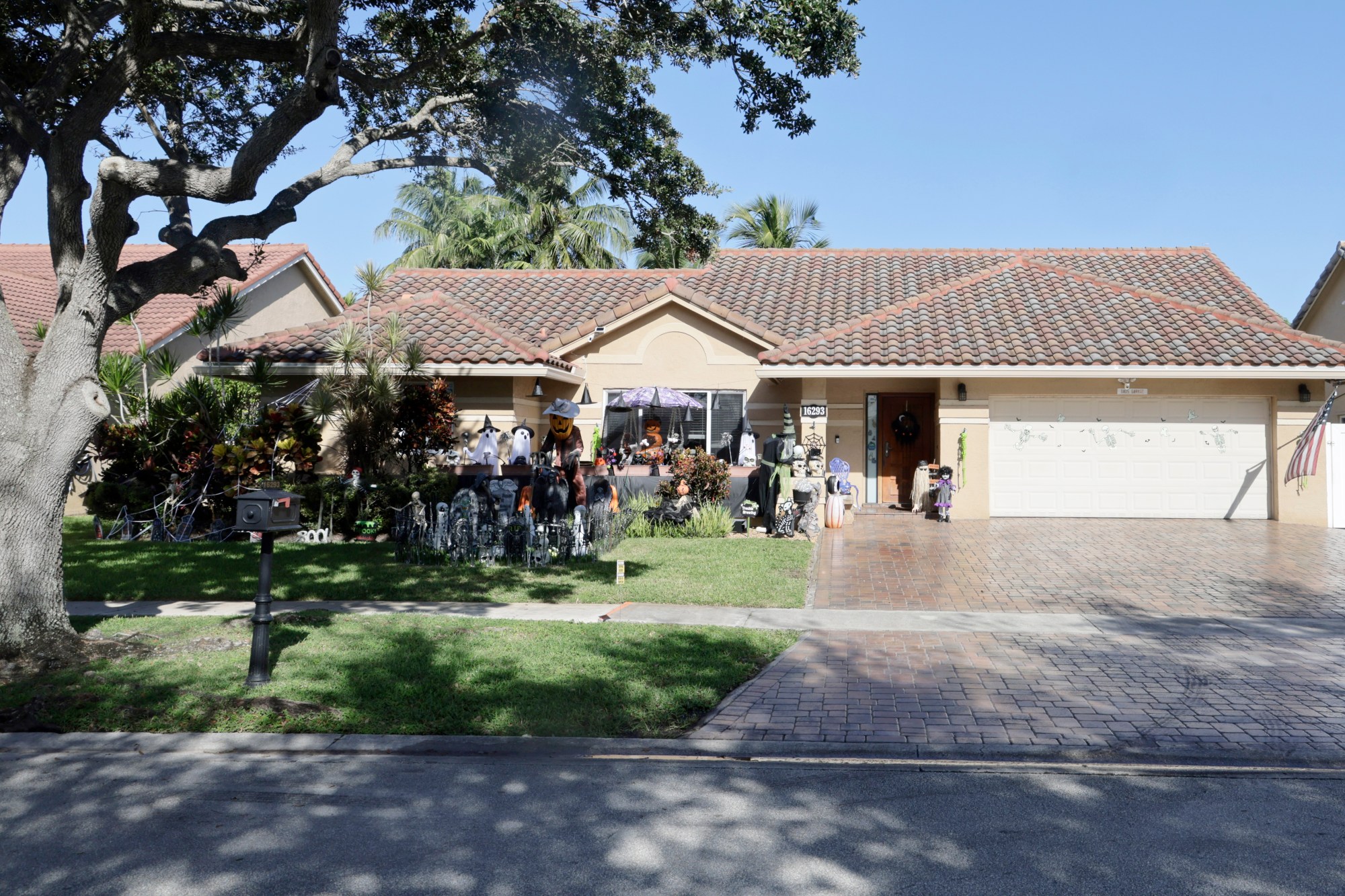 La casa de Wayne Zimmerman en Pembroke Pines el jueves 2 de octubre de 2025. (Mike Stocker/South Florida Sun Sentinel)