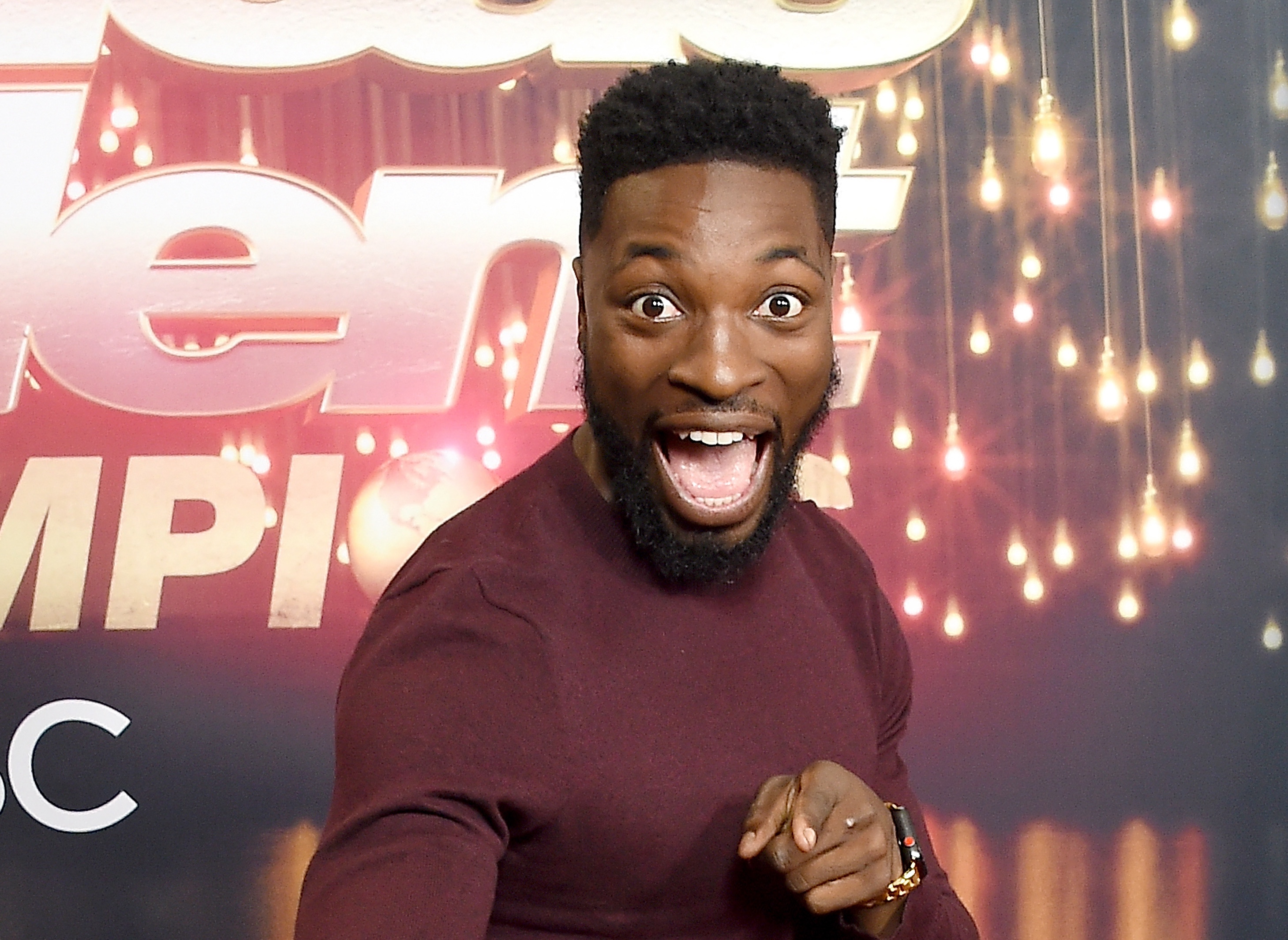 El predicador Lawson llega a 