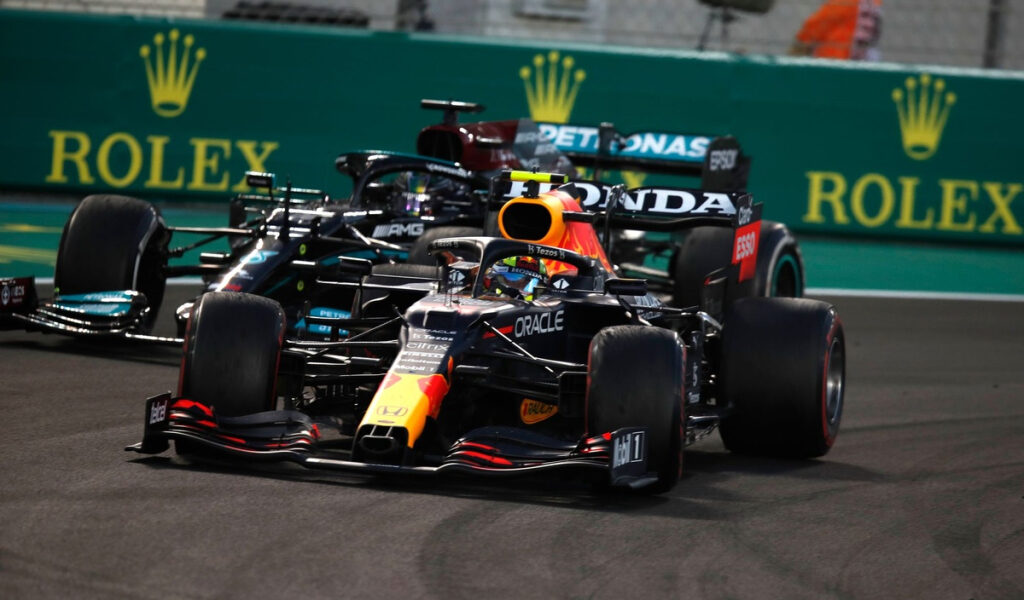 Montoya: Red Bull extrañará a Checo Pérez en la pelea por el título en Abu Dhabi