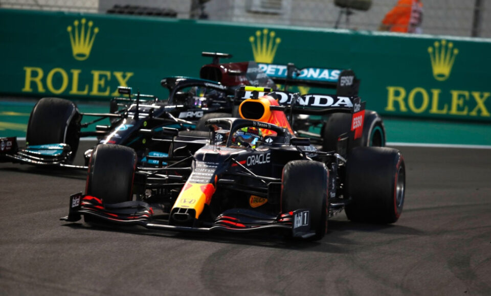 Montoya: Red Bull extrañará a Checo Pérez en la pelea por el título en Abu Dhabi