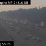 Accidente de 3 semirremolques mata a 1 y hiere a otro al cerrar la autopista de peaje de Florida en Osceola