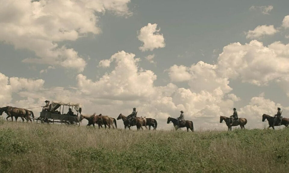 Nadie le prestó atención, pero esta miniserie de ‘western’ tiene puntuación perfecta y va a la contra de ‘Yellowstone’