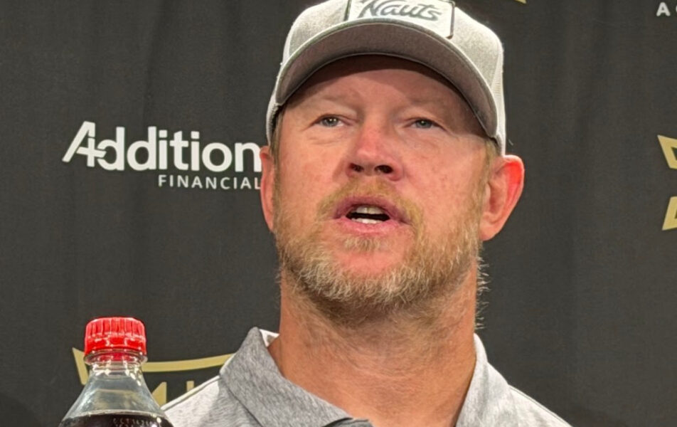El entrenador de la UCF, Scott Frost, demanda a Nebraska por incumplimiento de contrato