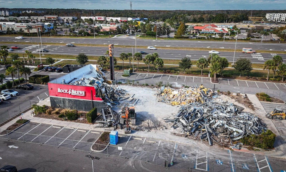 La demolición de Rock & Brews en Wesley Chapel allana el camino para Portillo’s