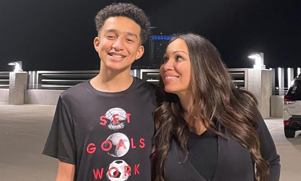 DeSantis advierte sobre los peligros de la IA y pide que Florida regule la tecnología