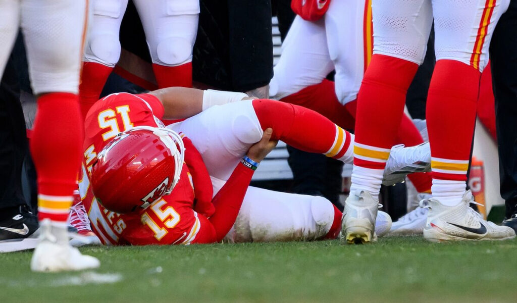 Los quarterbacks que pueden reemplazar a Patrick Mahomes en los Chiefs tras su ruptura de rodilla