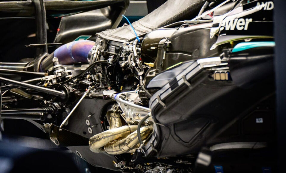 Mercedes y Red Bull en el punto de mira por la relación de compresión de los motores