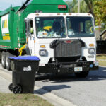 Los días de recolección de basura y reciclaje están cambiando en el Condado de Orange