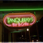 Tanqueray’s cerrará: el pilar de la música del centro abrió sus puertas en 1989