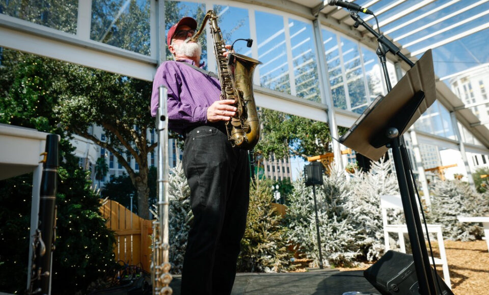 El nuevo festival navideño del Dr. Phillips Center disfruta de un buen primer año, y los asistentes también lo disfrutan