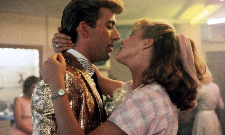 «Sí, él era ese imbécil»: Kathleen Turner acabó tan harta de Nicolas Cage que años después tuvo que pagarle una indemnización por lo que había dicho de él