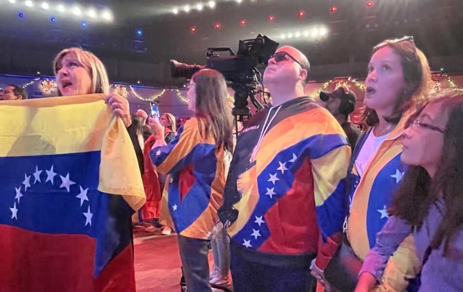Cientos de venezolanos en Florida Central se reúnen para celebrar el fin de Maduro