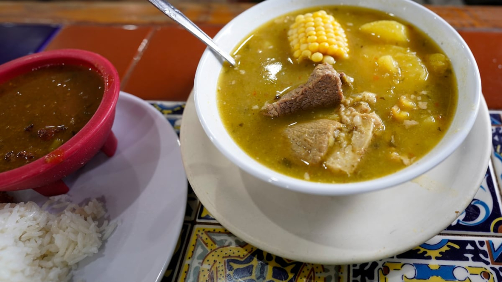 ¿Frío? Caliéntate con 26 sopas diferentes en Tampa Bay