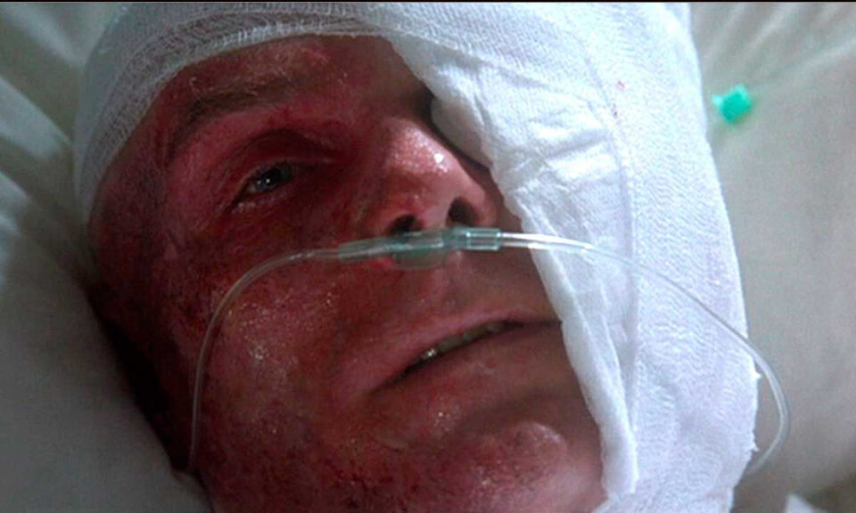 Hoy no nos hubiera engañado, pero hace 30 años necesitábamos ver dos veces esta película para descubrir las pistas que dejó por el camino