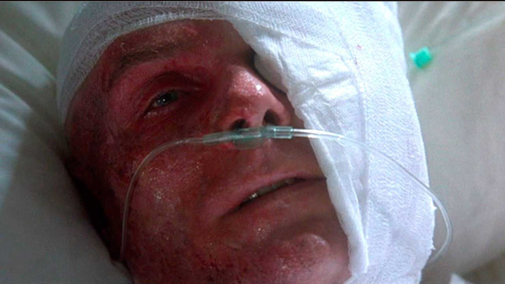 Hoy no nos hubiera engañado, pero hace 30 años necesitábamos ver dos veces esta película para descubrir las pistas que dejó por el camino