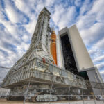 El cohete Artemis II de la NASA llega a la plataforma de lanzamiento del Centro Espacial Kennedy