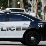 Policía de Miami Beach visitó a veterana tras críticar al alcalde en redes sociales