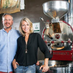 Buddy Brew Coffee de Tampa se está expandiendo y se asocia con una cadena de tiendas de comestibles