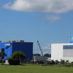 Cientos de personas buscan respuestas a los planes de aguas residuales de Blue Origin para Indian River Lagoon