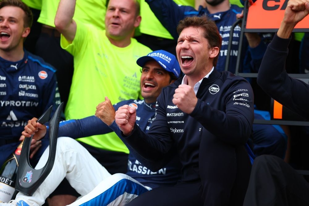 Carlos Sainz, Williams, James Vowles, Team Principal, Williams