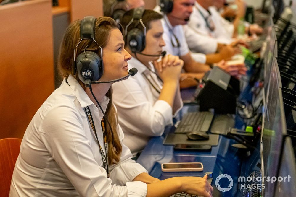 Marques is backed by a larger team in race control, including his deputy Claire Dubbelman
