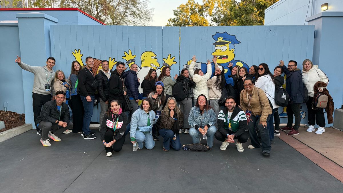 HotelDO Summit 2026: profesionales disfrutaron de una tarde dedicada a recorrer Universal Studios.