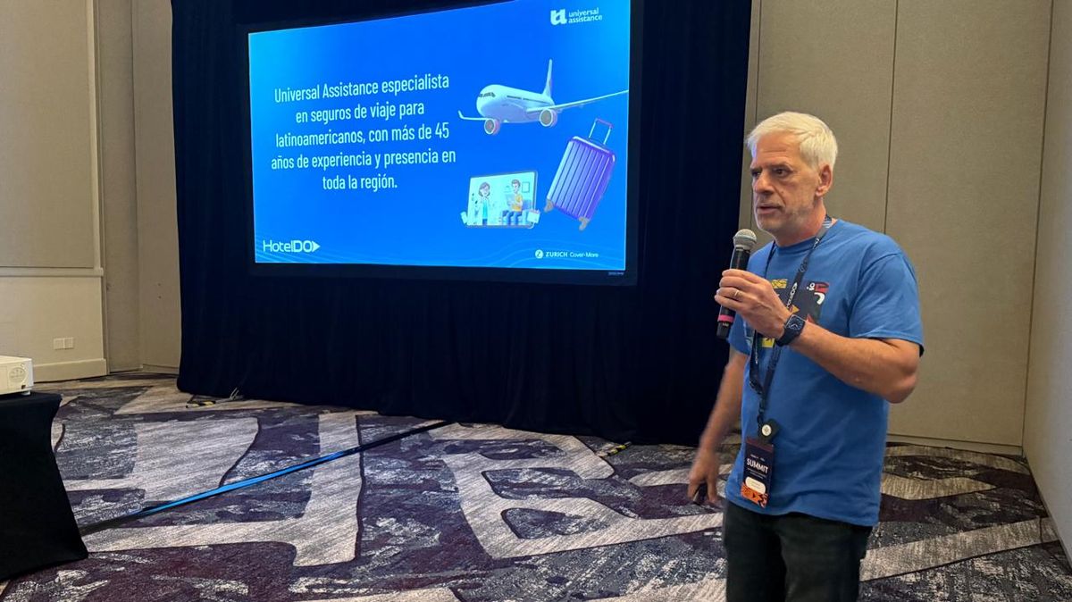 HotelDO Summit: Dr. Cristian Del Río, Universal Assistance