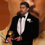 Bad Bunny llega a Super Bowl como el gran ganador de Premios Grammy 2026; iguala a Carlos Santana