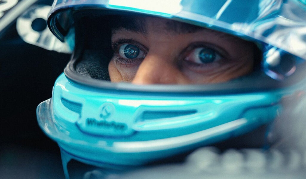 Russell predice qué equipo puede unirse al grupo líder de la F1 en 2026