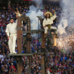 «No lo podamos dejar pasar»: La CFE convierte a Bad Bunny en su ‘trabajador’ con memes